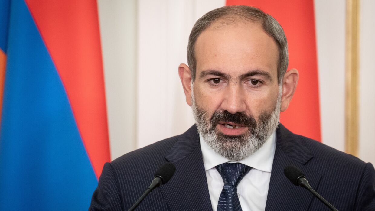 Политолог Гогуадзе предсказал грядущую карьеру премьер-министра Армении Пашиняна