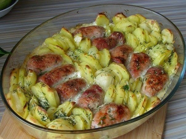 Мясные рулетики с картофелем в сливках