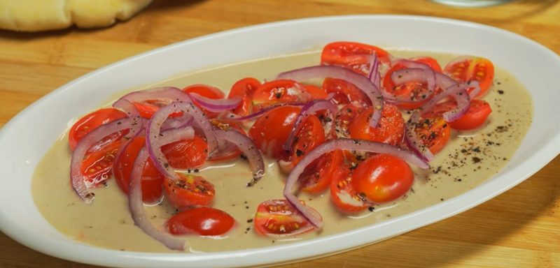 Два необычных салата из помидоров: вы будете в восторге