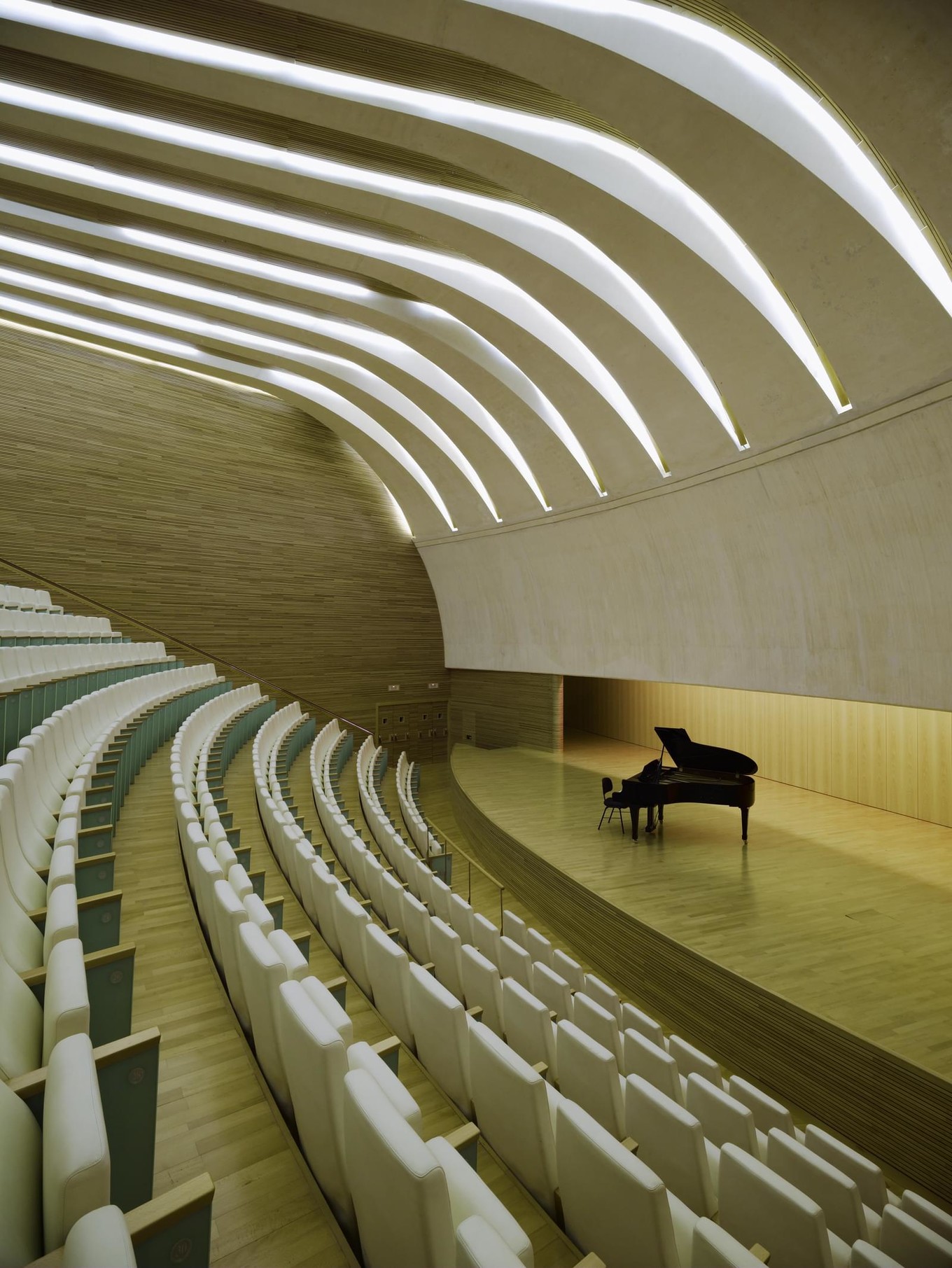 Необыкновенная архитектура оперного театра Валенсии