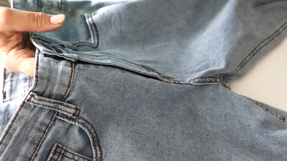 Многим знакома ситуация, когда на любимых джинсах или брюках ломается молния или отрывается пуговица.-13