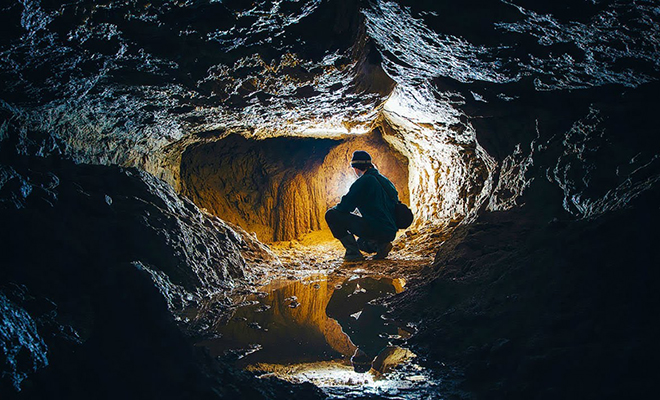 Кашкулакская пещера в Хакасии: 2000 лет она была логовом шаманов, и ее называют самой страшной в мире здесь, пещера, самых, вполне, своды, пещеру, сейчас, Кашкулакская, студенток, может, восстановилось Впрочем, обеих, состояние, психическое, группы, спустя, обнаружили, входа, суток, человек