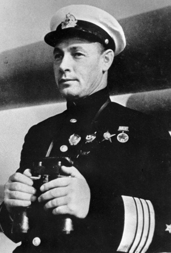 Пройду по Крузенштерна, сверну на Невельского история