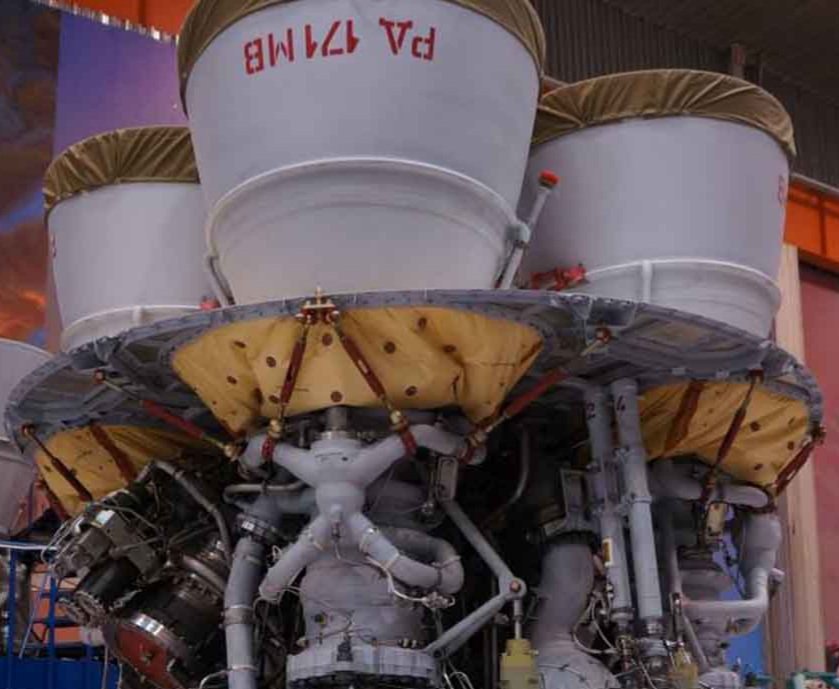 Рд г. Двигатель РД-171мв. Двигателя РД-171мв и РД-180. Союз-5 РД-171мв.