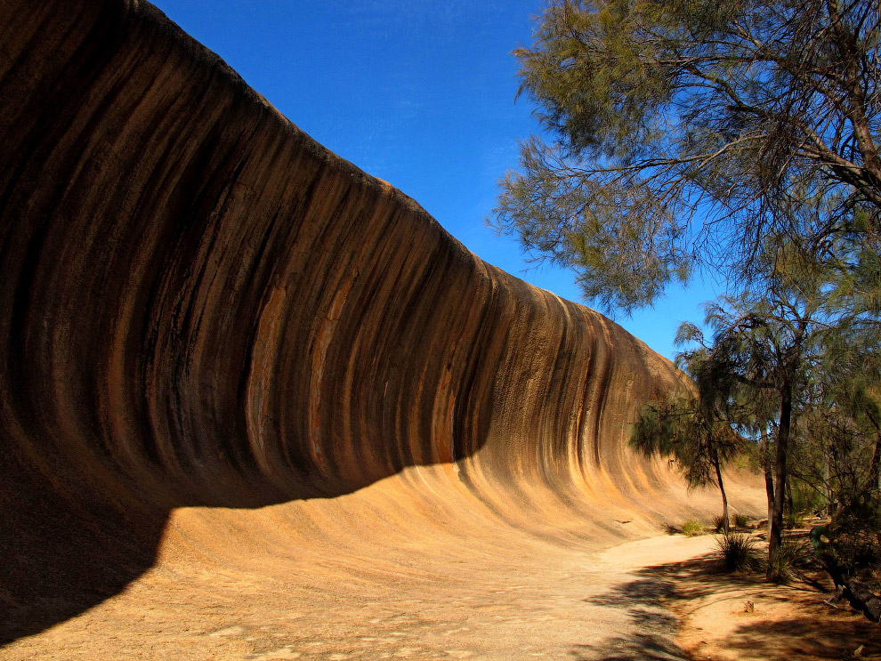 Уникальная каменная волна в Австралии