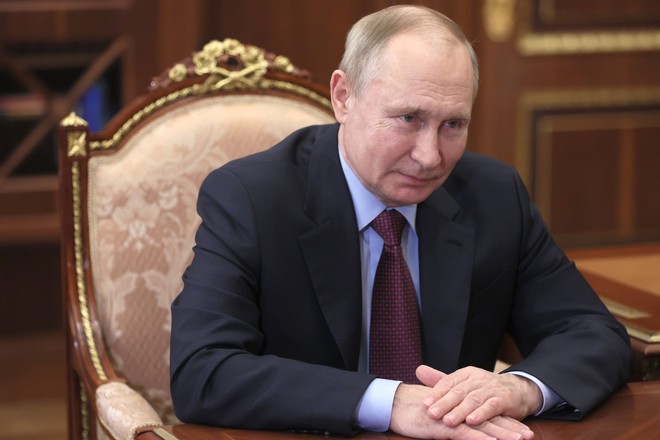 Путин поздравил работников прокуратуры с 300-летием её создания