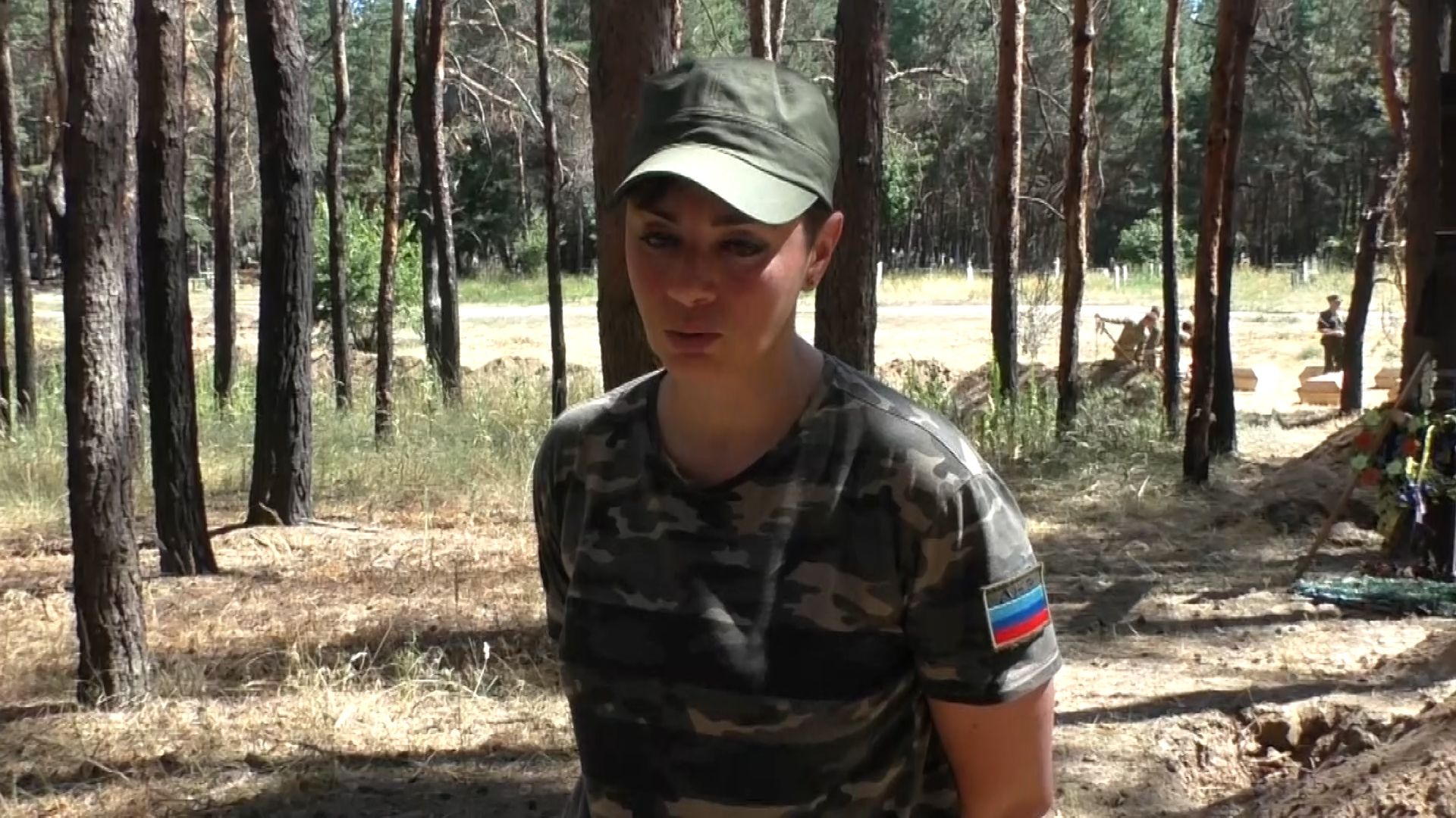 В Старобельске прошли похороны неопознанных украинских боевиков В Старобельске прошли похороны неопознанных украинских боевиков Видео,Репортажи,ФАН-ТВ