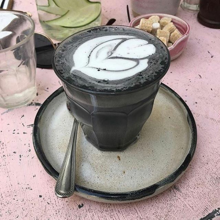 Black Charcoal Latte