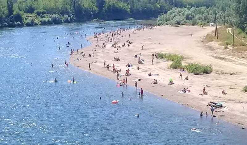 Купаться в кратерных Озерах