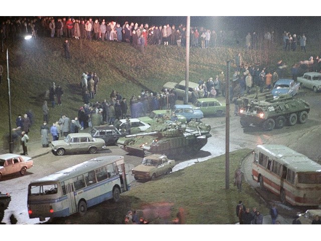 Литва беременна серьёзными массовыми волнениями Литва беременна серьёзными массовыми волнениями геополитика