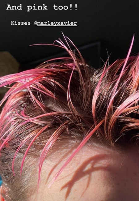 Ромео побрила, Круза - покрасила: Виктория Бекхэм открыла салон красоты на дому Ромео побрила, Круза - покрасила: Виктория Бекхэм открыла салон красоты на дому Красота,Уход за кожей и волосами