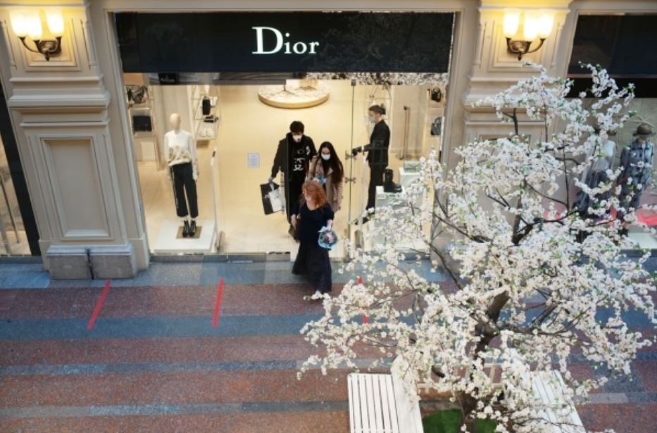 Christian Dior регистрирует в России свои товарные знаки