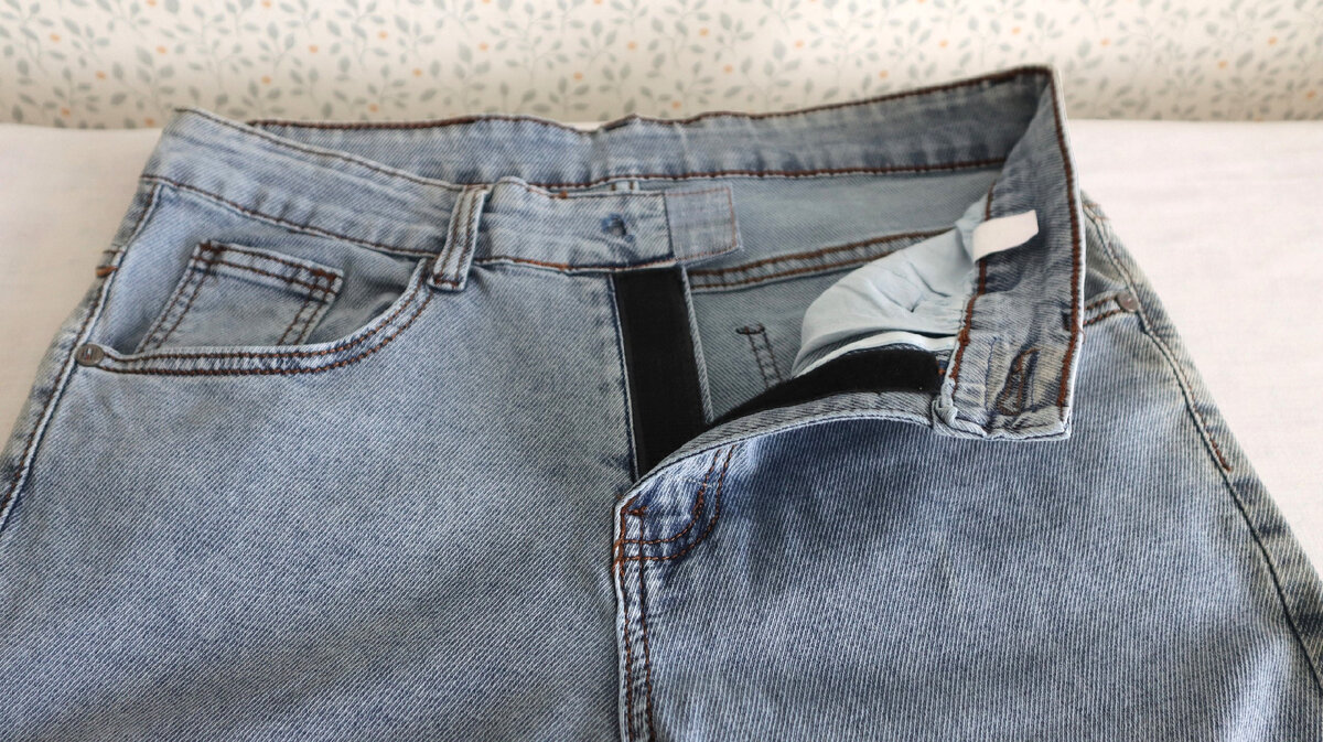 Многим знакома ситуация, когда на любимых джинсах или брюках ломается молния или отрывается пуговица.-10