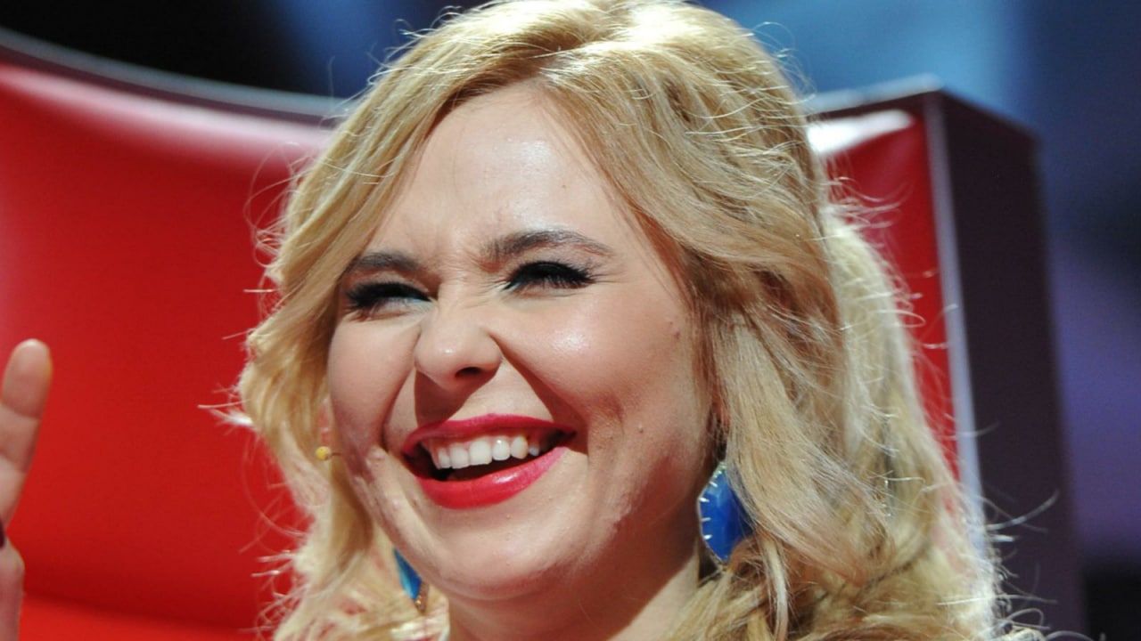 Повзрослевшая дочь Пелагеи Таисия начала проявлять интерес к музыке