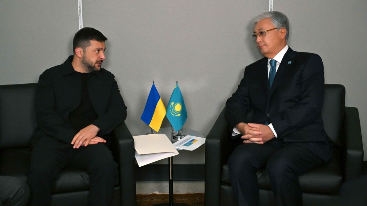 С высоты лет становится понятно, что антикоституционное решение Петра Порошенко взять государственный курс на...