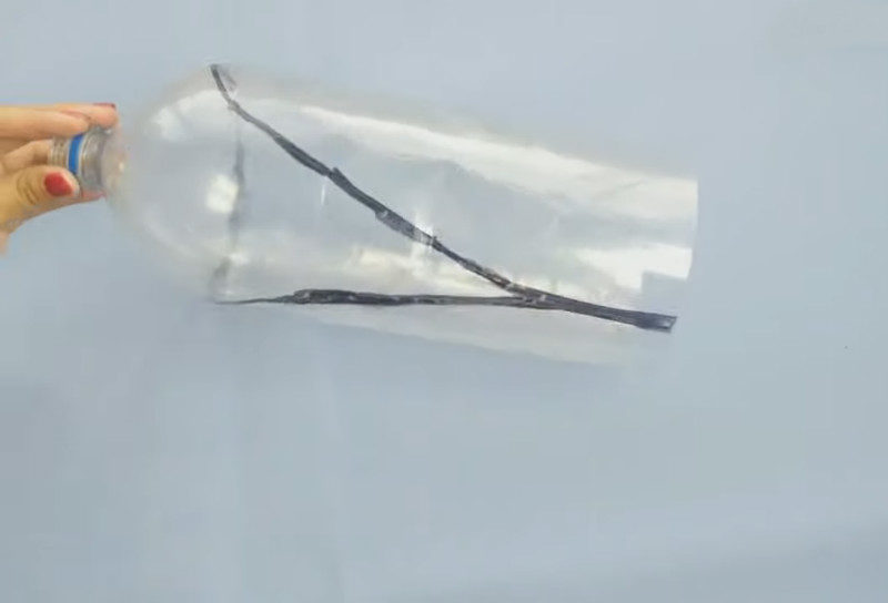 Полезная и красивая вещь из пластиковой бутылки и деревянных шпажек домашний очаг,рукоделие,своими руками,сделай сам,умелые руки