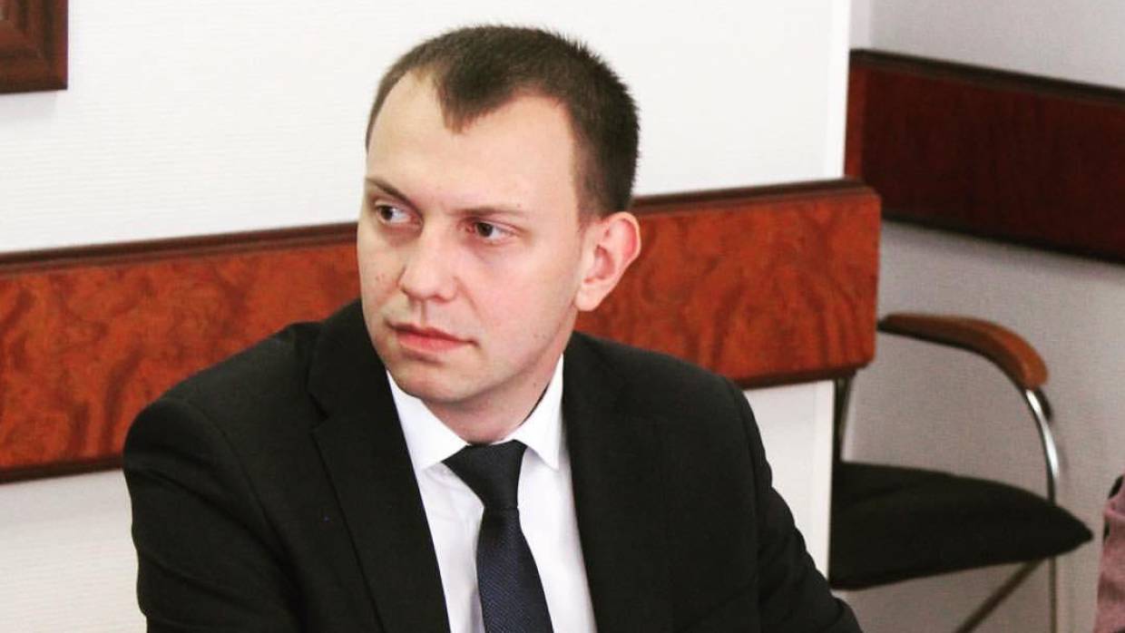 Политолог Бредихин считает, что санкции Украины против России показали «истинное лицо Зеленского»