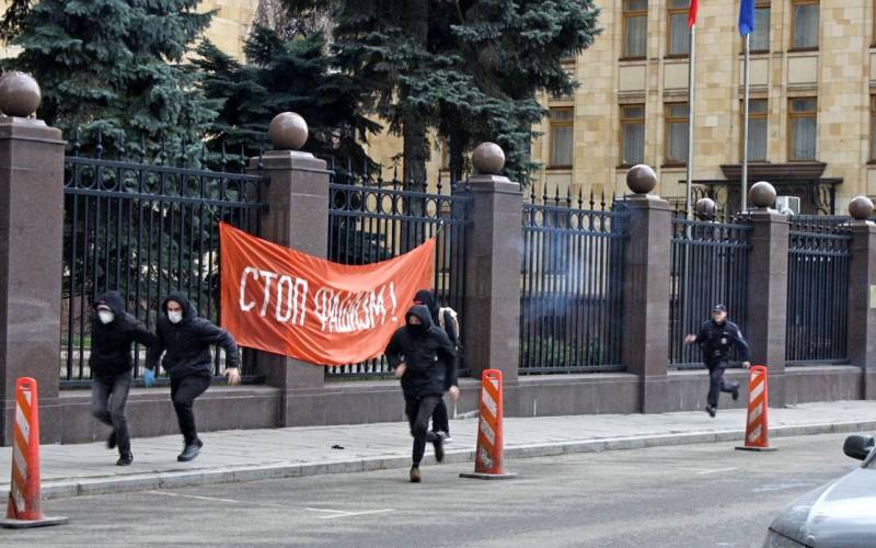 «Русских забыли спросить»: чехи об акции в Москве в ответ на снос памятника Коневу 