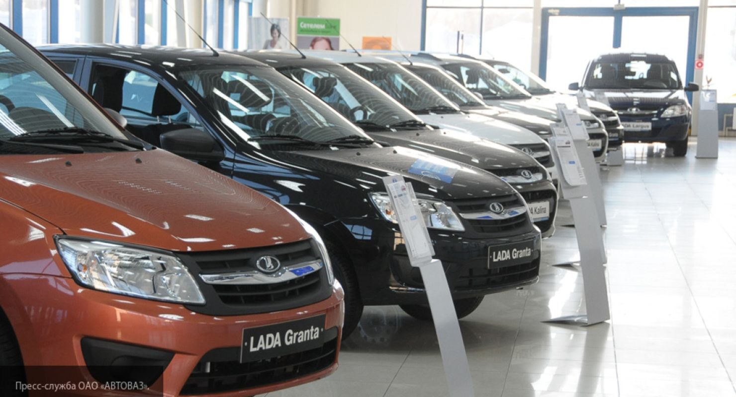 «Автоваз» ожидает в 2021 году небольшой рост авторынка РФ при условии господдержки