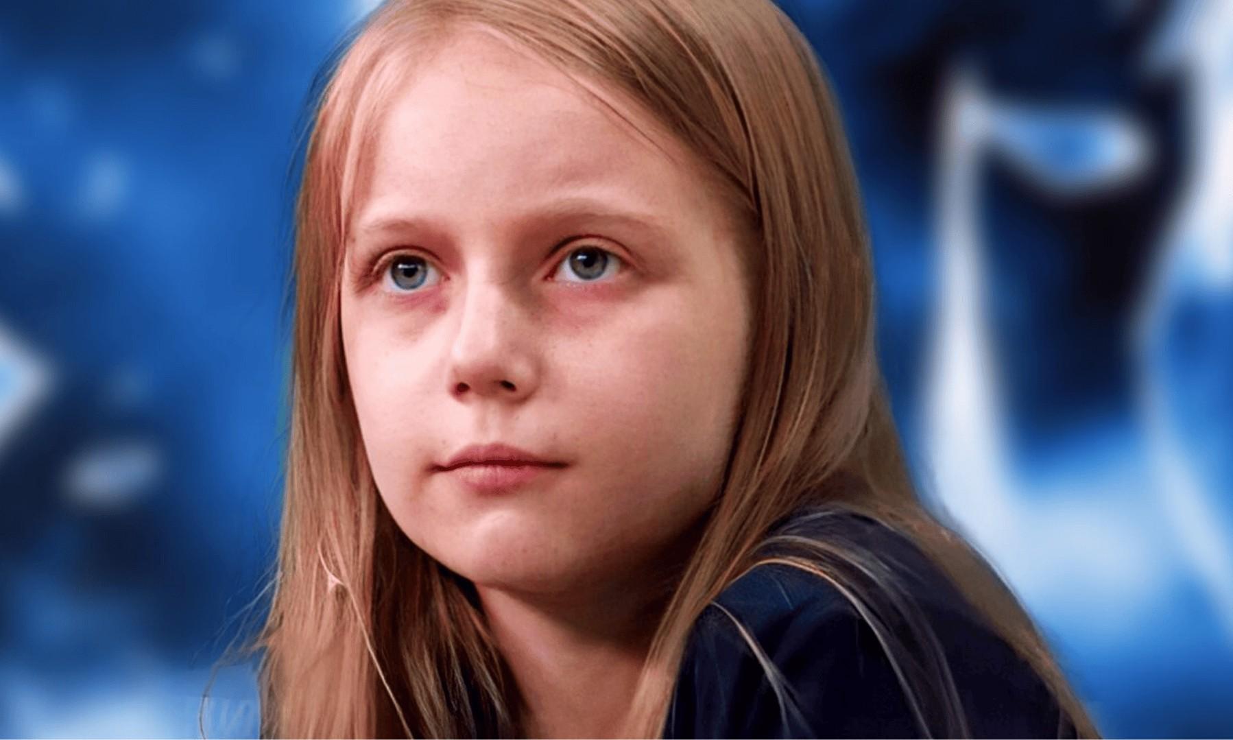 13-летняя Алиса Теплякова защитила диплом педагога-психолога: его уникальность оценили в 15%