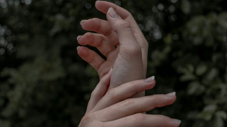 Что можно узнать о здоровье человека по внешнему виду его ногтей