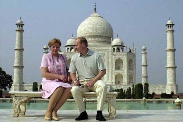 Президент России Владимир Путин со своей женой Людмилой во время своего визита в Индию, октябрь 2000 года, Агра СССР, история, фото