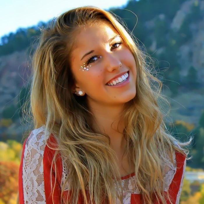 То, из-за чего сияют глаза, светится лицо, и теплеет на сердце красивое