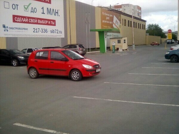 12 фото чудес автопарковки: от автохамов до лайфхаков авто,автомобиль,машины,происшествия,советы