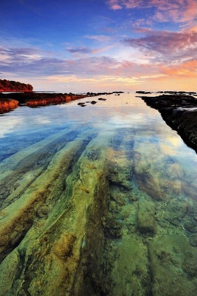 Фотография: 35 уникальных мест планеты, которые удивят кристально чистой водой №8 - BigPicture.ru