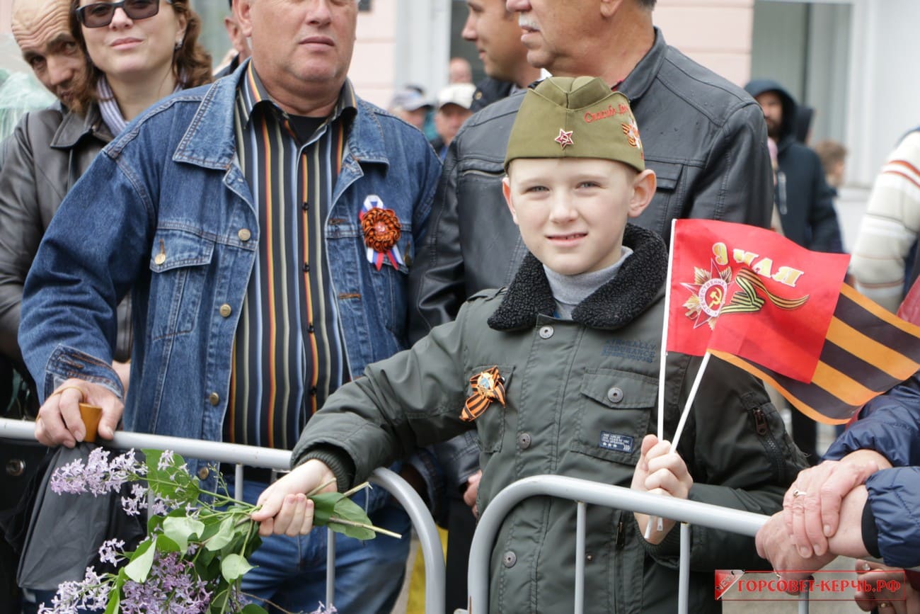 день победы в керчи