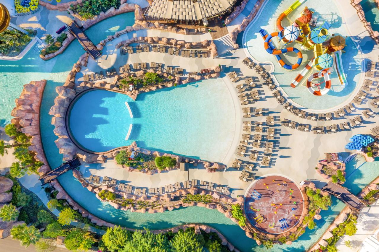 Губка Боб и самая большая горка в мире: 5 причин посетить The Land of Legends и Nickelodeon Hotels в Анталье стиле, Nickelodeon, также, Legends, более, можно, Iconic, самых, Antalya, Hotels, Resorts, Hotels&Resorts, номера, SuiteLegendary, здесь, SuiteStar, могут, отеля, Coaster, «Губки