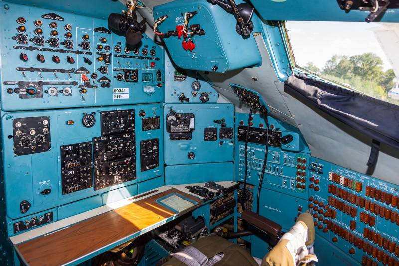 Ан-22: «Летающий собор» Страны Советов. Часть 8. 556-й ВТАП и «Попугай» Ан-22: «Летающий собор» Страны Советов. Часть 8. 556-й ВТАП и «Попугай» ввс