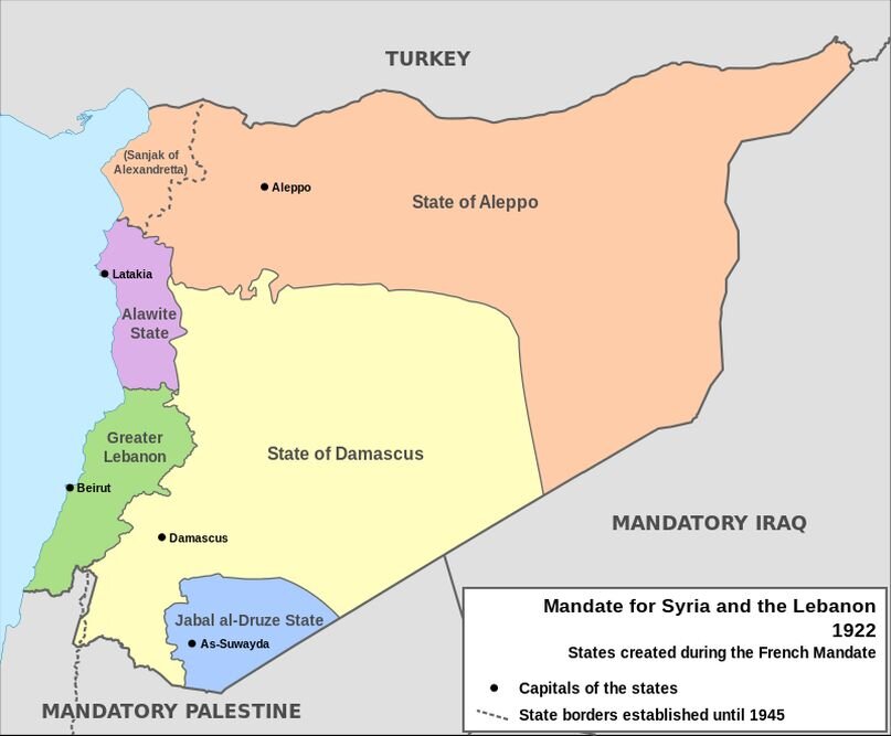 Слева сверху показан Искендерун, который Турция незаконно отторгла у Сирии в 1939 году, воспользовавшись военными проблемами Европы