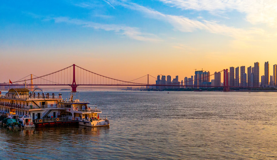 武汉鹦鹉洲长江大桥，白沙洲长江大桥 by 子岩  on 500px.com