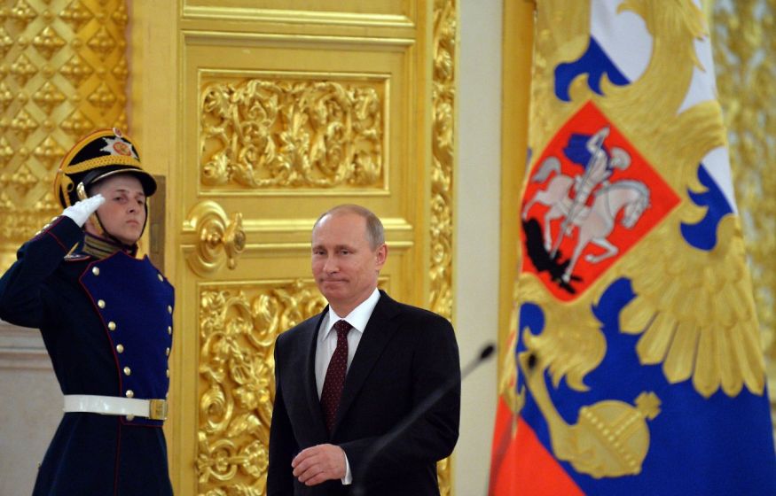 Госдума разрешила Путина распродавать государственные запасы драгметаллов и камней