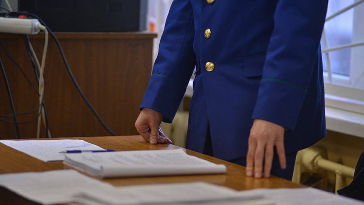 Главу ГУ МВД Ставрополья сняли с должности после задержания его подчиненных. События дня Общество