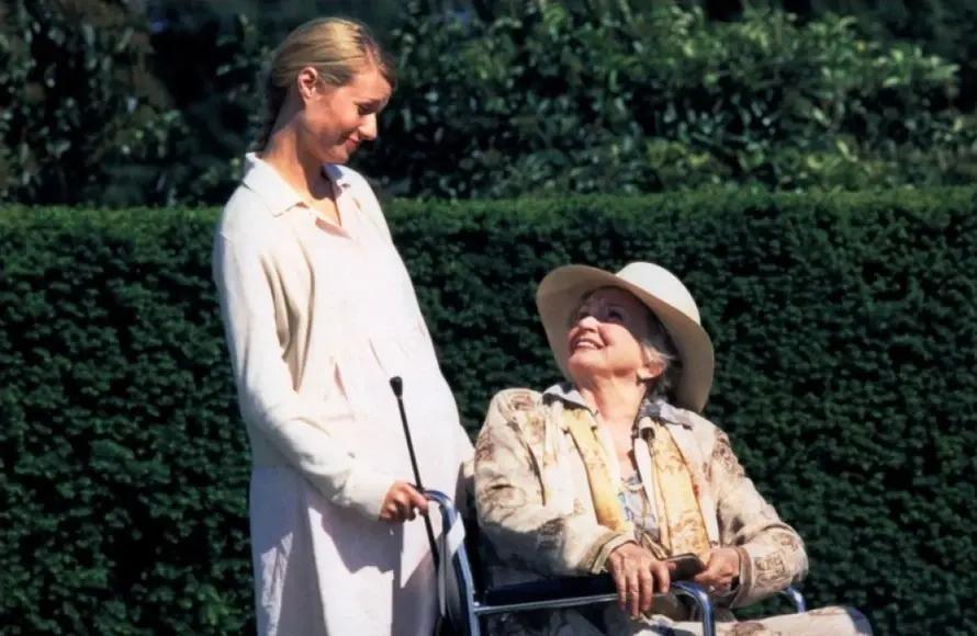 «Свекровь ворует у нас вещи» свекровь, потому, матери, сушилку, забирала, когда, просто, свекрови, подарки, своей, больше, чтобы, подарок, сразу, бальзам, мелкие, Рождество, позволить, девушки, никогда