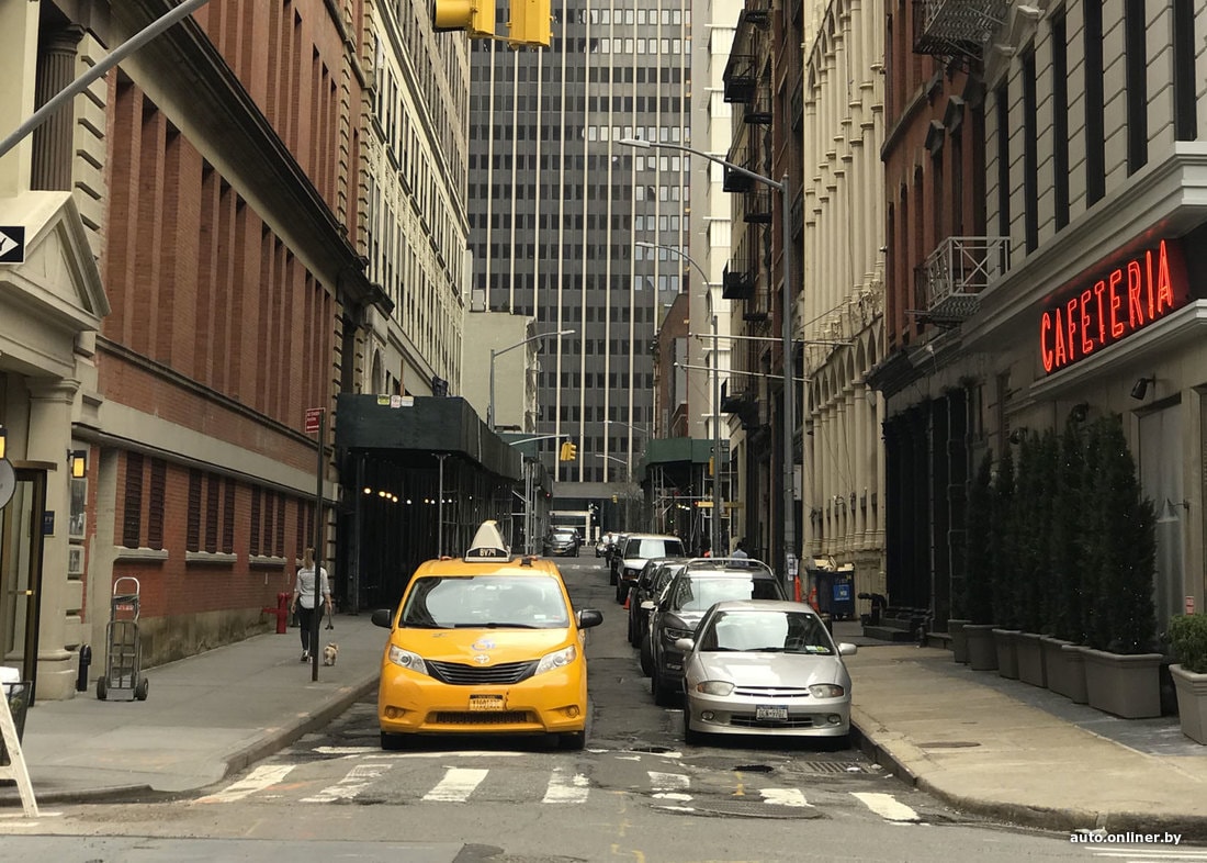 Едят за рулем и не включают поворотники. Чем американские водители отличаются от наших? авто и мото,автоновости