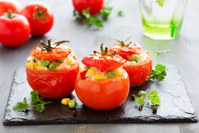 Что лучше всего приготовить из помидоров: 5 оригинальных блюд для всей семьи и друзей Кулинария,рецепты