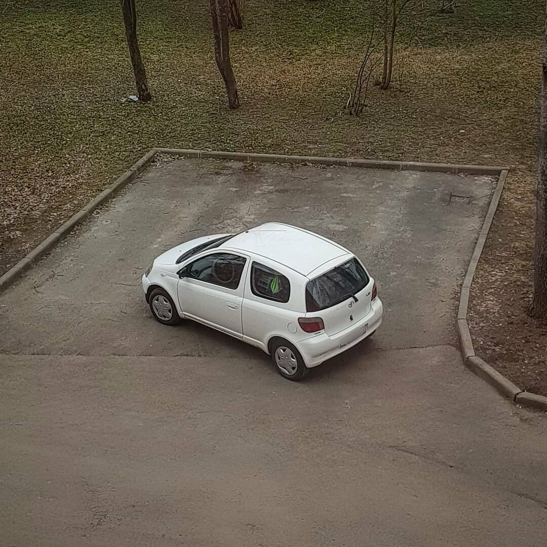 12 фото чудес автопарковки: от автохамов до лайфхаков авто,автомобиль,машины,происшествия,советы