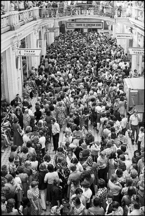 1970-е годы без прикрас: Жизнь советских людей на фотографиях Владимира Сычева жизнь