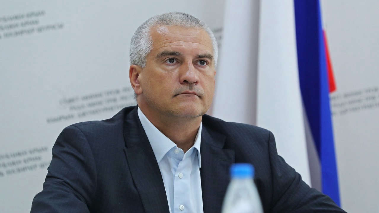 Аксенов посоветовал украинским чиновникам учить историю после обвинения в воровстве воды