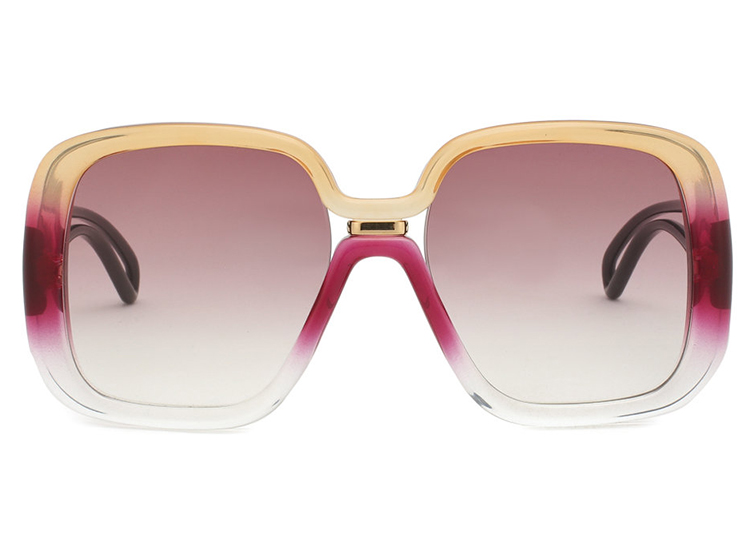 Красиво жить: дайджест подарков на 8 марта Красиво жить: дайджест подарков на 8 марта Подарки