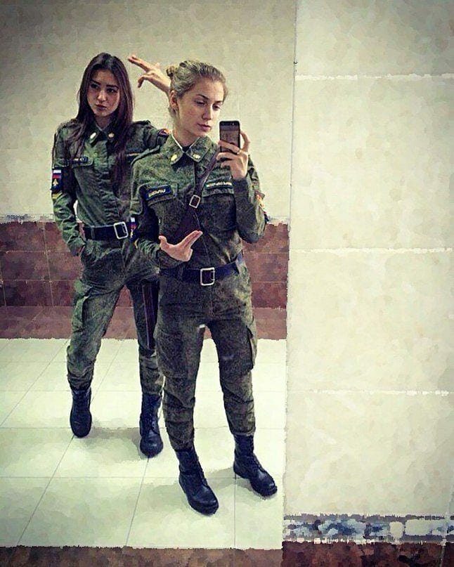 Очаровательные защитницы Отечества Очаровательные защитницы Отечества позитив