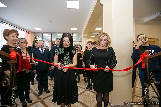 Отреставрированный дворец бракосочетания в Улан-Удэ открыл двери для первой пары молодоженов Хорошие, добрые, новости, россия, фоторепортаж
