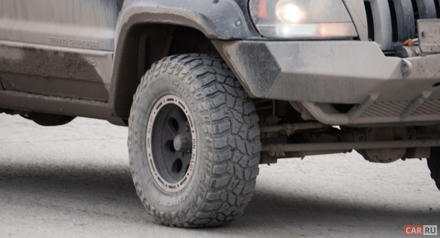 Перестановка шин местами: зачем это нужно?