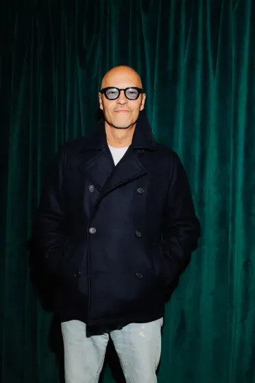 Агата Муцениеце с мужем Петром Дрангой и Фёдор Бондарчук с сыном (после новости о разводе) на премьере мультфильма 