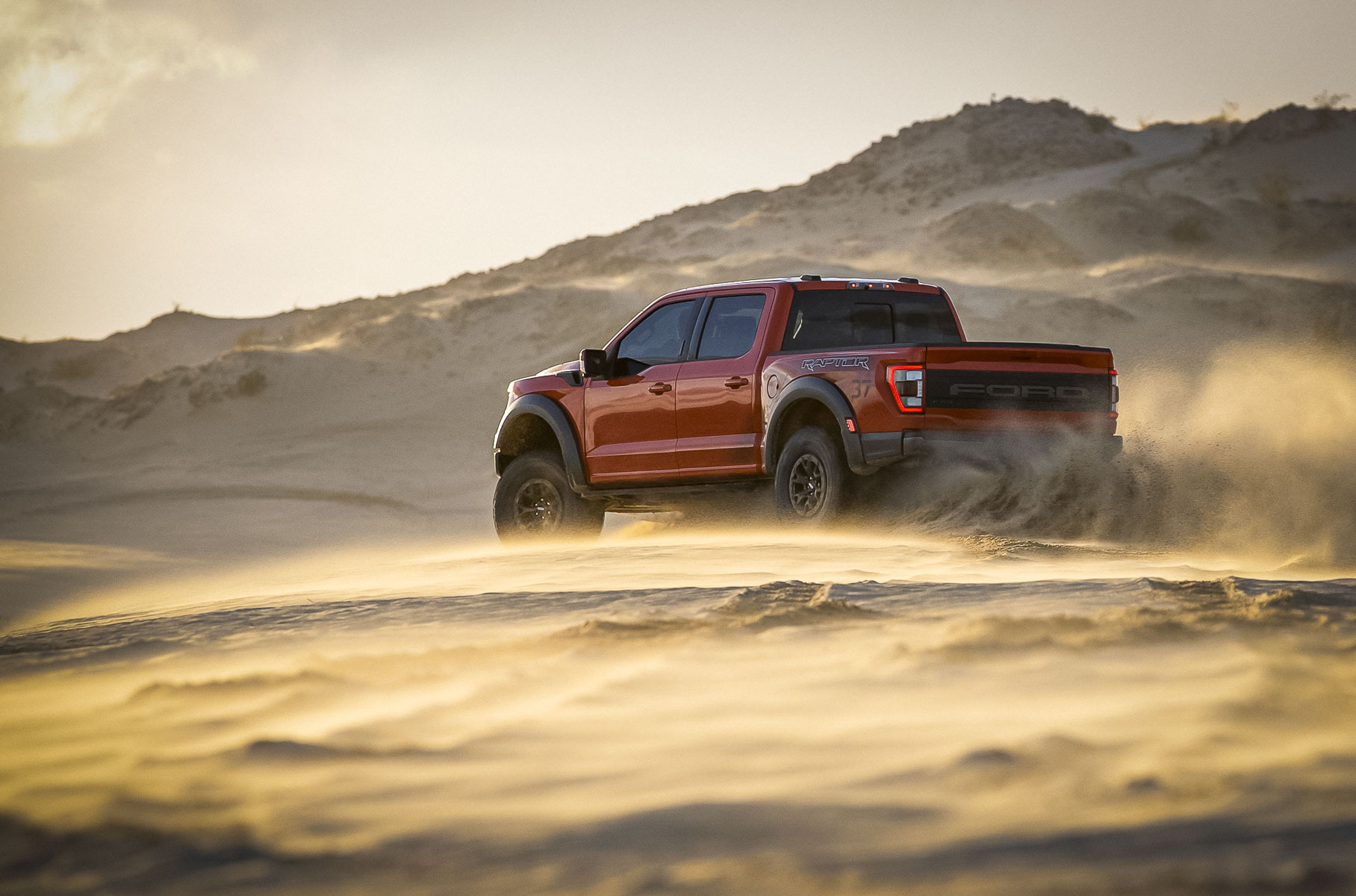 Вдохновленный пустыней: Ford представил новый F-150 Raptor Лаборатория