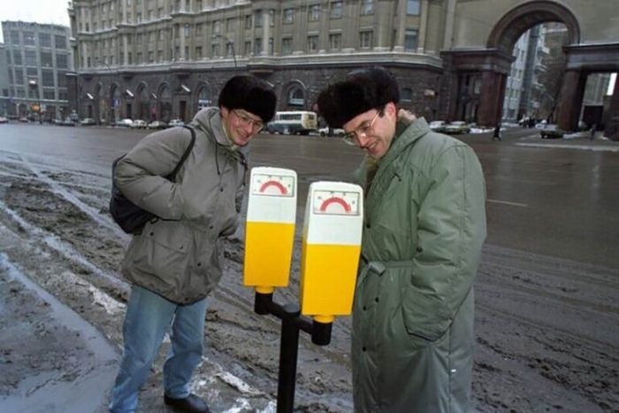 Подборка ретро-фотографий из 90-х общество