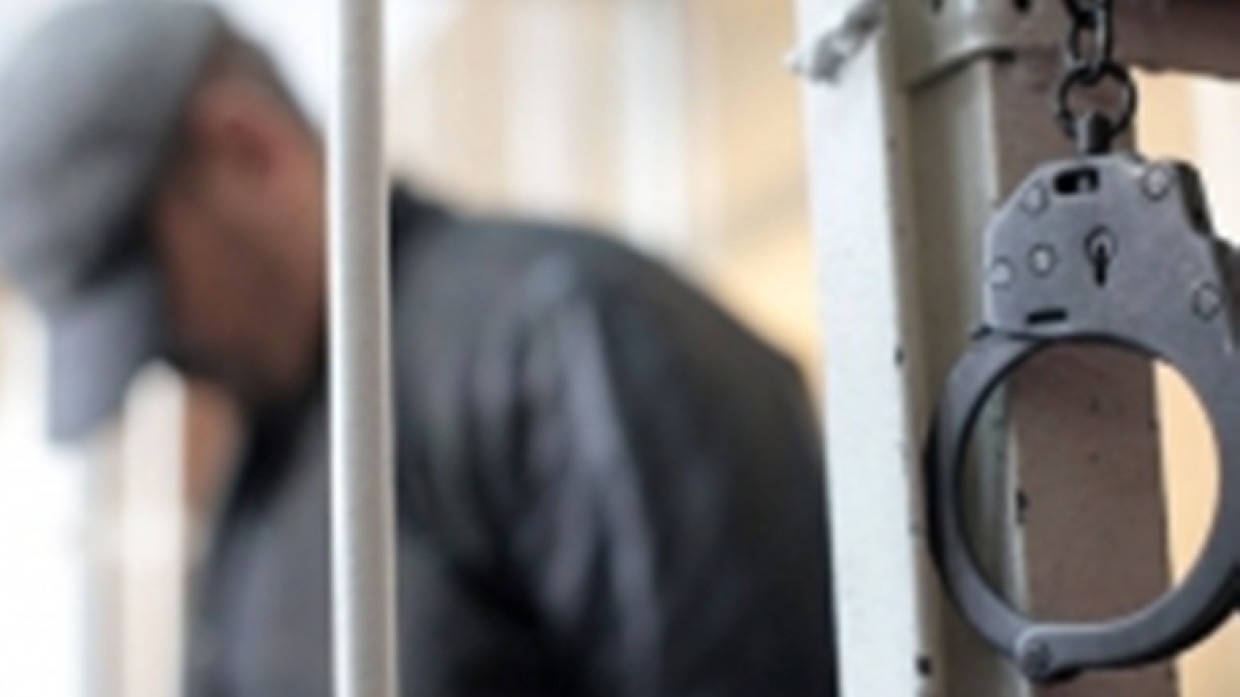 Уроженец Нижневартовска порезал соседа и скрылся на севере Петербурга